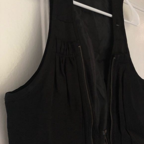 Asymmetrical rocker boho vest - Picture 5 of 6